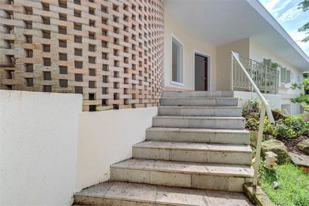 Casa à venda com 464m², 4 quartos e 4 vagas