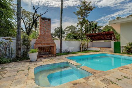 Casa à venda com 464m², 4 quartos e 4 vagas