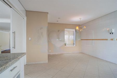 Casa à venda com 464m², 4 quartos e 4 vagas