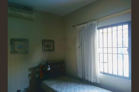 Casa à venda com 198m², 3 quartos e 4 vagas