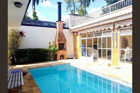 Casa à venda com 198m², 3 quartos e 4 vagas