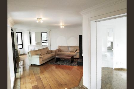 Apartamento à venda com 187m², 3 quartos e 3 vagas