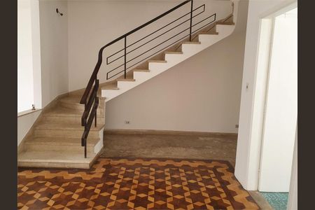 Casa à venda com 150m², 3 quartos e 3 vagas