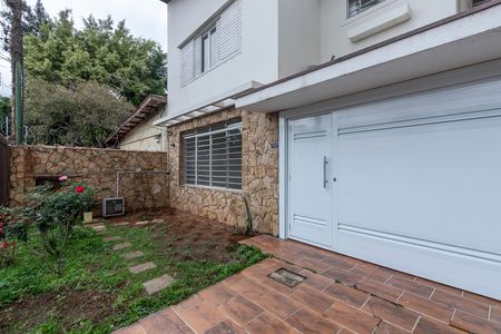 Casa à venda com 150m², 3 quartos e 3 vagas Casa à venda com 150m², 3 quartos e 3 vagasJardim
