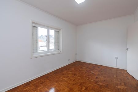 Casa à venda com 150m², 3 quartos e 3 vagas Casa à venda com 150m², 3 quartos e 3 vagasSuíte