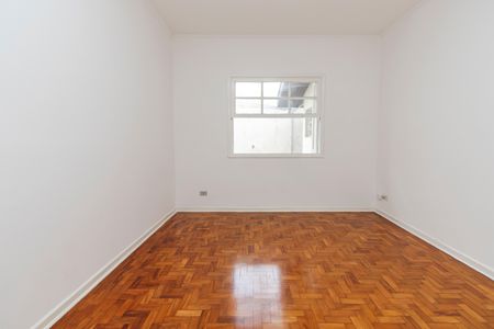 Casa à venda com 150m², 3 quartos e 3 vagas Casa à venda com 150m², 3 quartos e 3 vagasQuarto 2