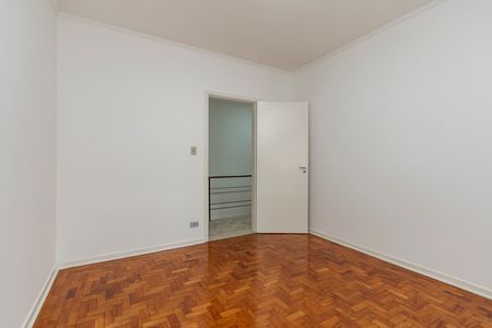 Casa à venda com 150m², 3 quartos e 3 vagas Casa à venda com 150m², 3 quartos e 3 vagasQuarto 2