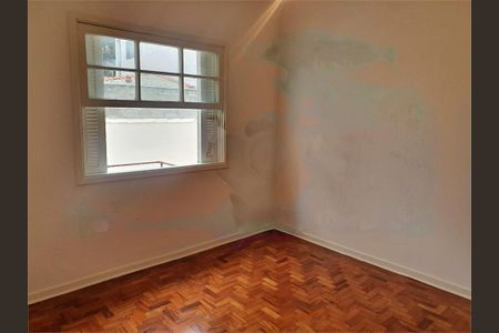 Casa à venda com 150m², 3 quartos e 3 vagas