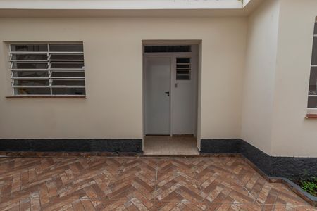 Casa à venda com 150m², 3 quartos e 3 vagas Casa à venda com 150m², 3 quartos e 3 vagasQuintal