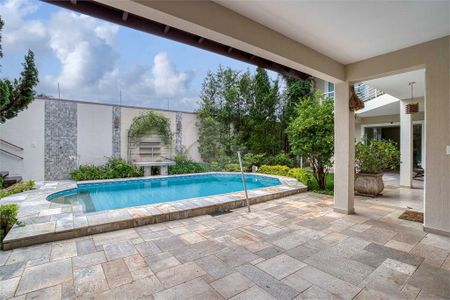 Casa à venda com 405m², 4 quartos e 5 vagas