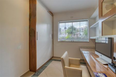 Casa à venda com 405m², 4 quartos e 5 vagas