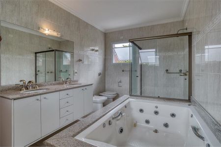 Casa à venda com 405m², 4 quartos e 5 vagas