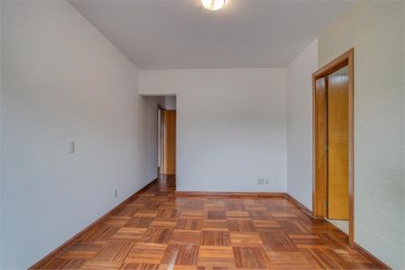 Casa à venda com 405m², 4 quartos e 5 vagas