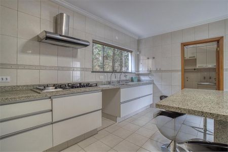 Casa à venda com 405m², 4 quartos e 5 vagas