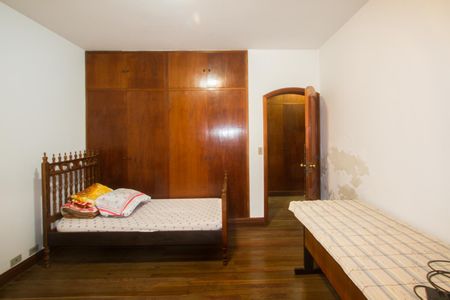 Casa à venda com 333m², 3 quartos e 3 vagas Casa à venda com 333m², 3 quartos e 3 vagasSuíte 3