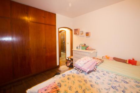 Casa à venda com 333m², 3 quartos e 3 vagas Casa à venda com 333m², 3 quartos e 3 vagasSuíte 2