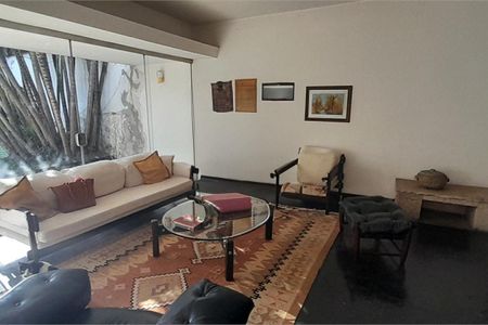 Casa à venda com 3 quartos, 203m² em Santo Amaro, São Paulo