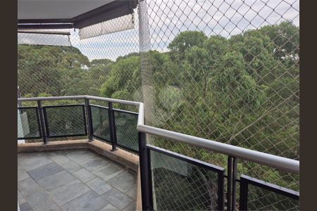 Apartamento à venda com 337m², 4 quartos e 3 vagas