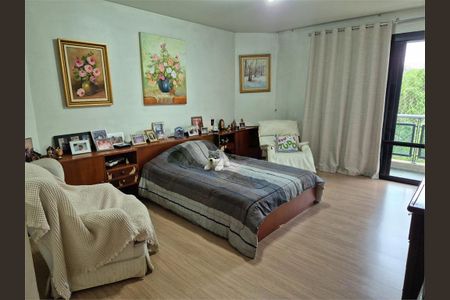 Apartamento à venda com 337m², 4 quartos e 3 vagas