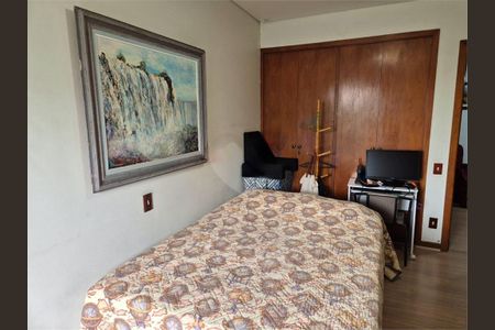 Apartamento à venda com 337m², 4 quartos e 3 vagas