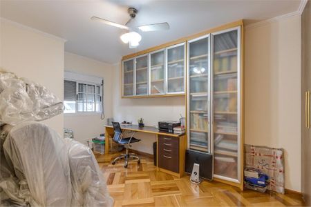 Casa à venda com 276m², 3 quartos e 4 vagas