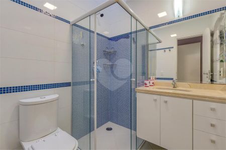 Casa à venda com 276m², 3 quartos e 4 vagas