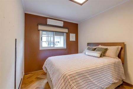 Casa à venda com 276m², 3 quartos e 4 vagas