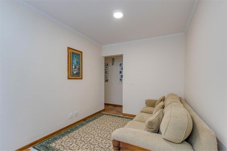 Casa à venda com 276m², 3 quartos e 4 vagas