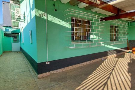 Casa à venda com 115m², 2 quartos e 2 vagas