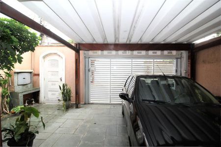 Casa de condomínio à venda com 140m², 3 quartos e 1 vaga