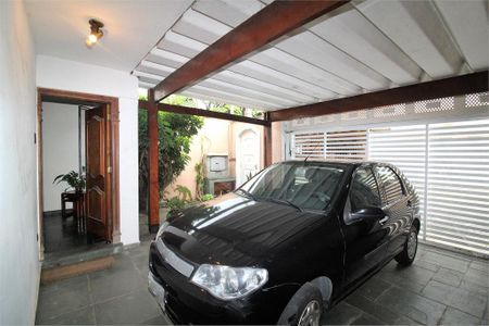 Casa de condomínio à venda com 140m², 3 quartos e 1 vaga