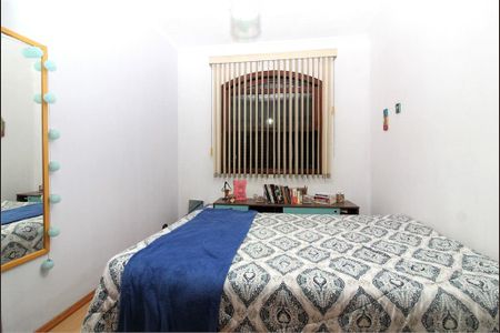 Casa de condomínio à venda com 140m², 3 quartos e 1 vaga