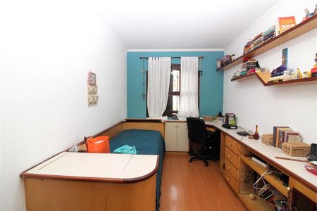 Casa de condomínio à venda com 140m², 3 quartos e 1 vaga