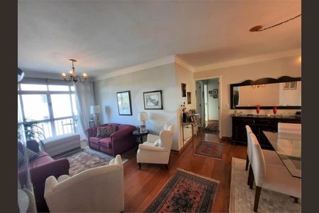 Apartamento à venda com 107m², 3 quartos e 1 vaga