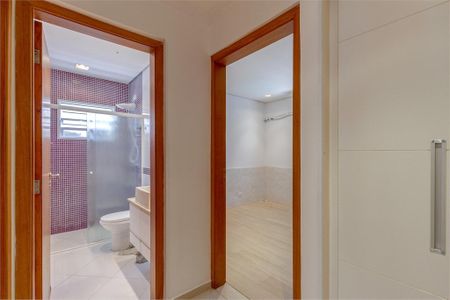 Casa à venda com 387m², 4 quartos e 4 vagas