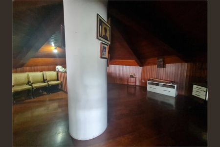 Casa à venda com 600m², 3 quartos e 3 vagas