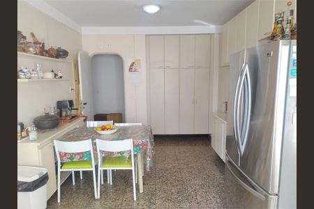Apartamento à venda com 280m², 4 quartos e 4 vagas