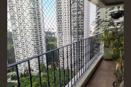 Apartamento à venda com 280m², 4 quartos e 4 vagas