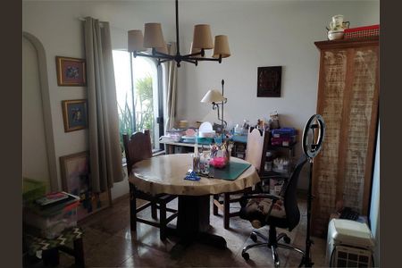 Apartamento à venda com 280m², 4 quartos e 4 vagas