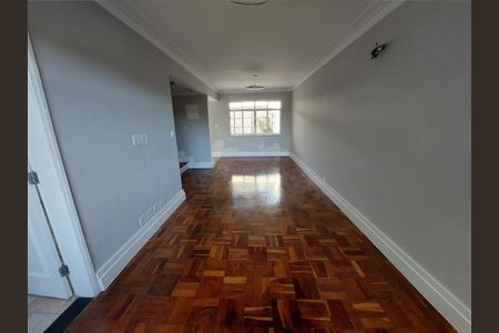 Casa à venda com 122m², 3 quartos e 2 vagas