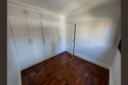 Casa à venda com 122m², 3 quartos e 2 vagas