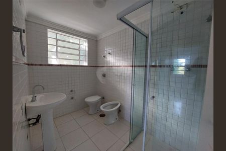 Casa à venda com 122m², 3 quartos e 2 vagas