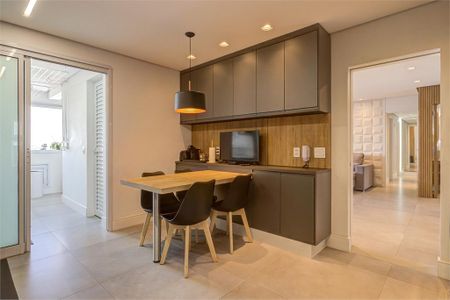 Apartamento à venda com 164m², 3 quartos e 3 vagas