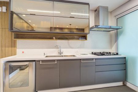 Apartamento à venda com 164m², 3 quartos e 3 vagas