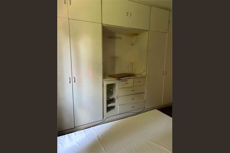 Casa à venda com 270m², 3 quartos e 4 vagas