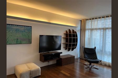 Apartamento à venda com 118m², 1 quarto e 1 vaga