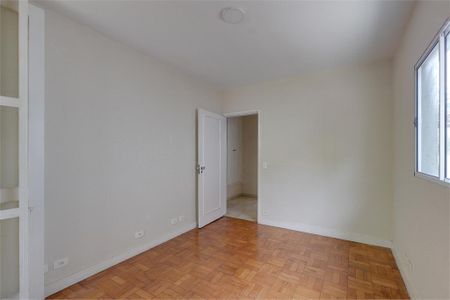 Casa à venda com 226m², 3 quartos e 2 vagas