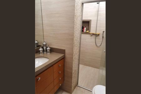 Apartamento à venda com 120m², 3 quartos e 5 vagas