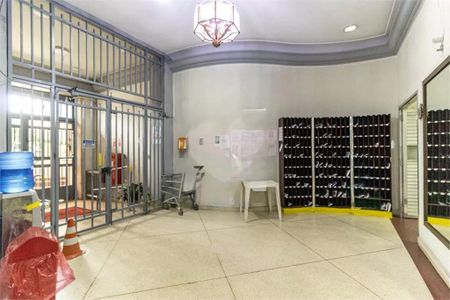 Apartamento à venda com 44m², 1 quarto e sem vaga