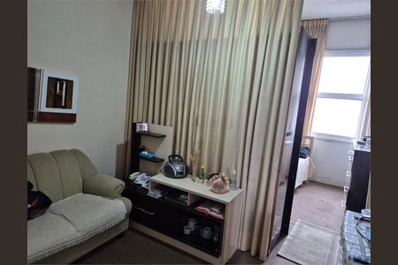 Apartamento à venda com 44m², 1 quarto e sem vaga